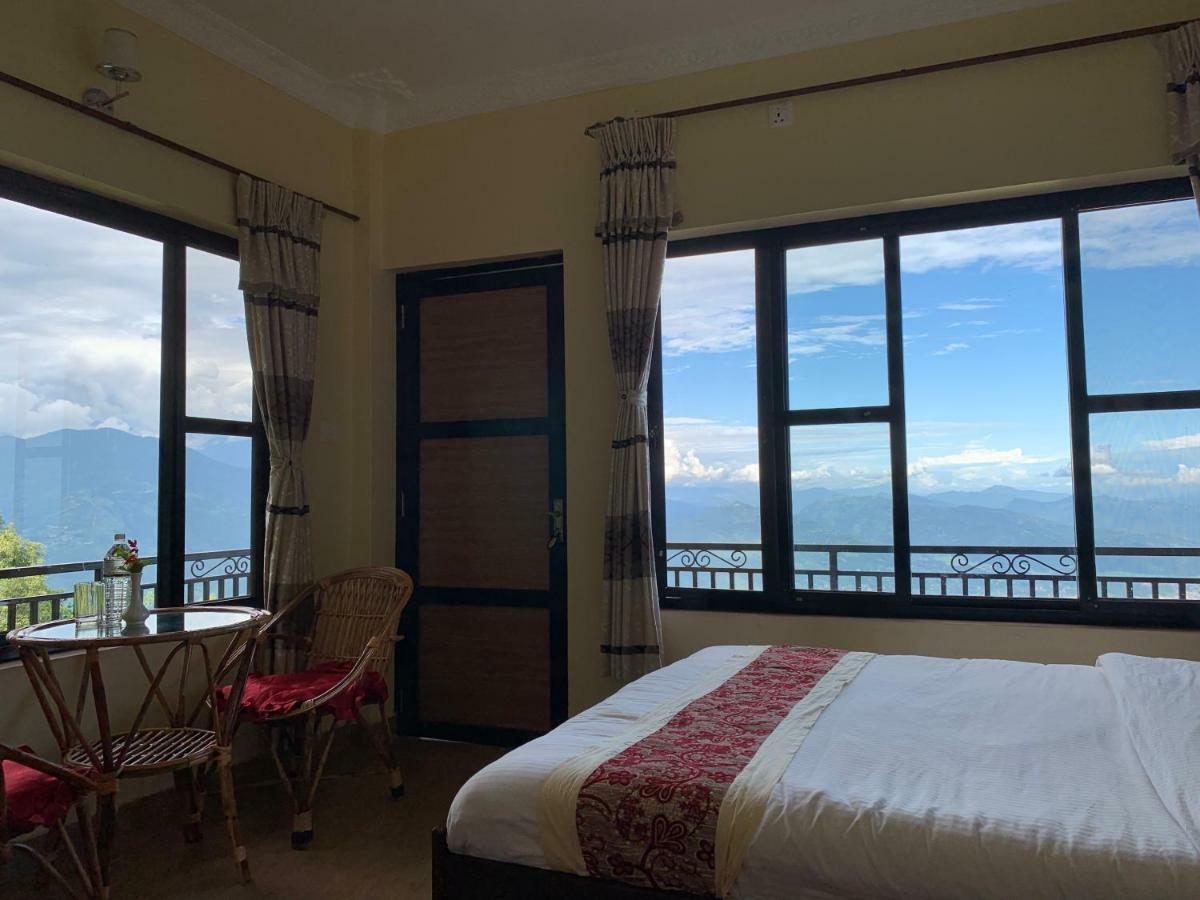 Superview Lodge, Best Himalayan Sunrise In Sarangkot Pokhara Exterior photo