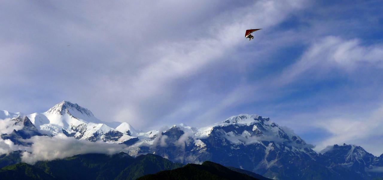 Superview Lodge, Best Himalayan Sunrise In Sarangkot Pokhara Exterior photo